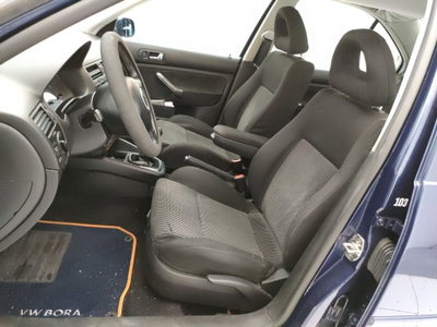 Volkswagen Bora cat Trendline (11)
