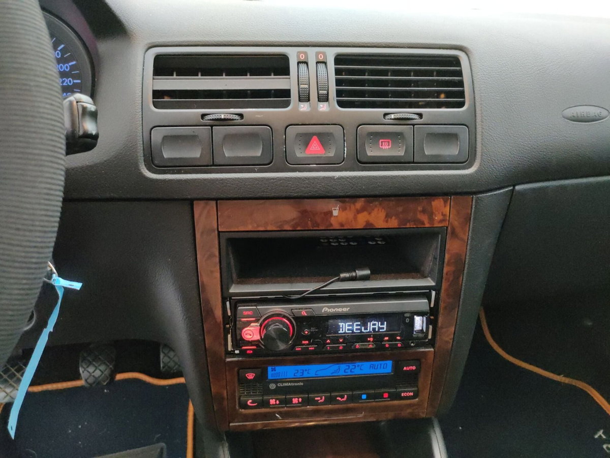 Volkswagen Bora cat Trendline (15)