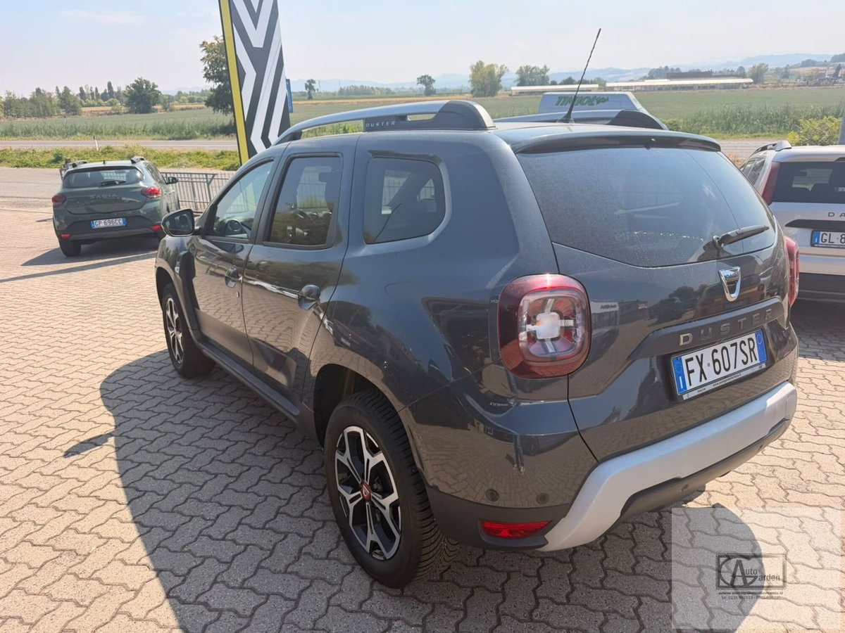 Dacia Duster 1.6 SCe GPL 4x2 Techroad (2)