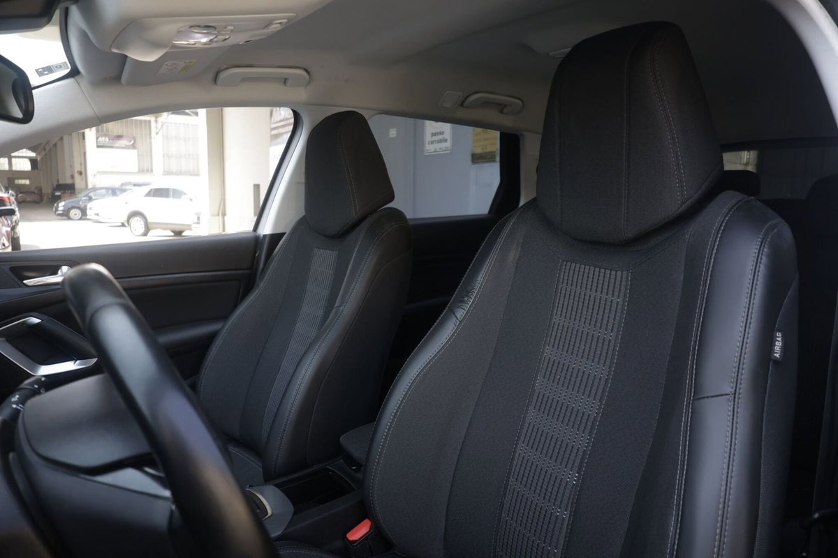 Peugeot 308 SW PureTech Turbo 130 S&S EAT6 Allure (17)