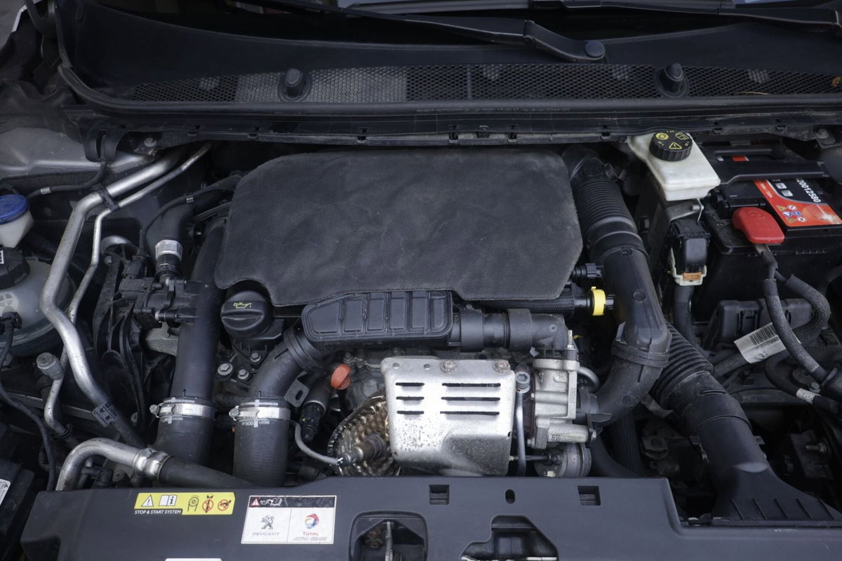 Peugeot 308 SW PureTech Turbo 130 S&S EAT6 Allure (20)