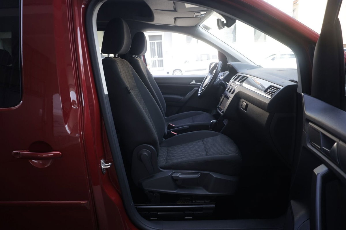 Volkswagen Caddy Pianale Ribassato 2.0 TDI 102 CV DSG Highline (11)