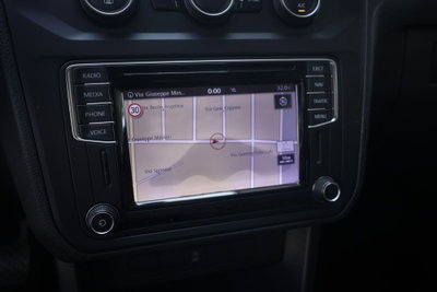 Volkswagen Caddy Pianale Ribassato 2.0 TDI 102 CV DSG Highline (7)