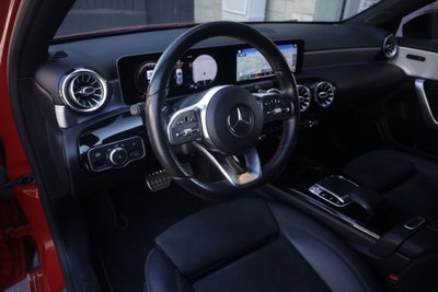Mercedes-Benz Classe A 180 d Premium (16)