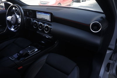 Mercedes-Benz Classe A 180 d Automatic Premium (10)