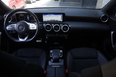 Mercedes-Benz Classe A 180 d Automatic Premium (2)