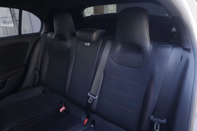 Mercedes-Benz Classe A 180 d Automatic Premium (3)