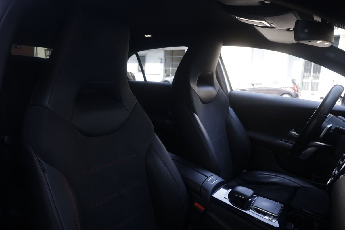 Mercedes-Benz Classe A 180 d Automatic Premium (6)