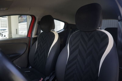 Lancia Ypsilon 1.3 MJT 16V 95 CV 5 porte S&S Platinum (16)