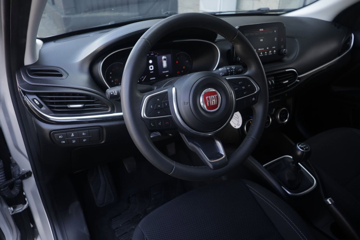 Fiat Tipo Tipo 5p 1.6 mjt (Red) s&s 130cv (14)