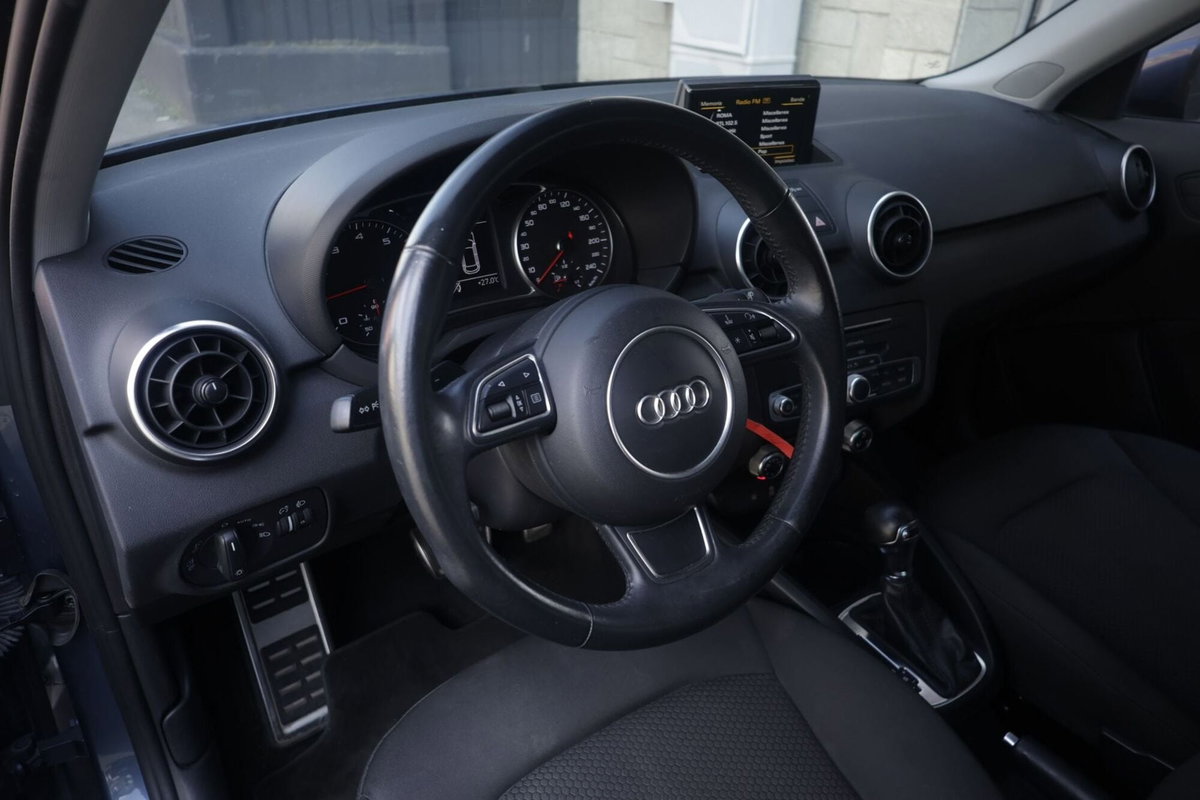 Audi A1 1.0 TFSI ultra S tronic Admired (14)