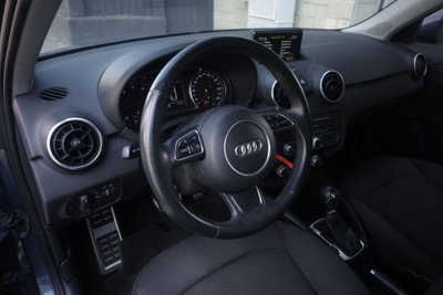 Audi A1 1.0 TFSI ultra S tronic Admired (14)