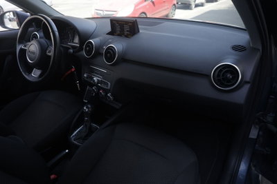 Audi A1 1.0 TFSI ultra S tronic Admired (8)