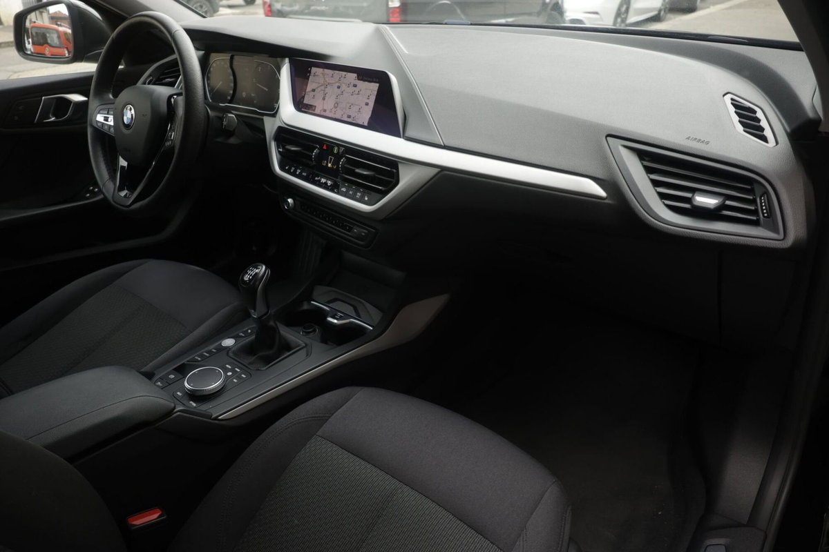 BMW Serie 1 5p. 118d 5p. Advantage (9)