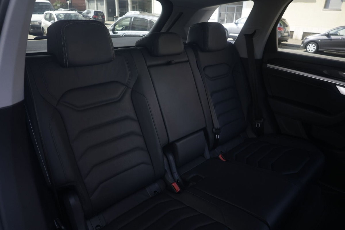 Volkswagen Touareg 3.0 V6 TDI 286 CV SCR Elegance (14)