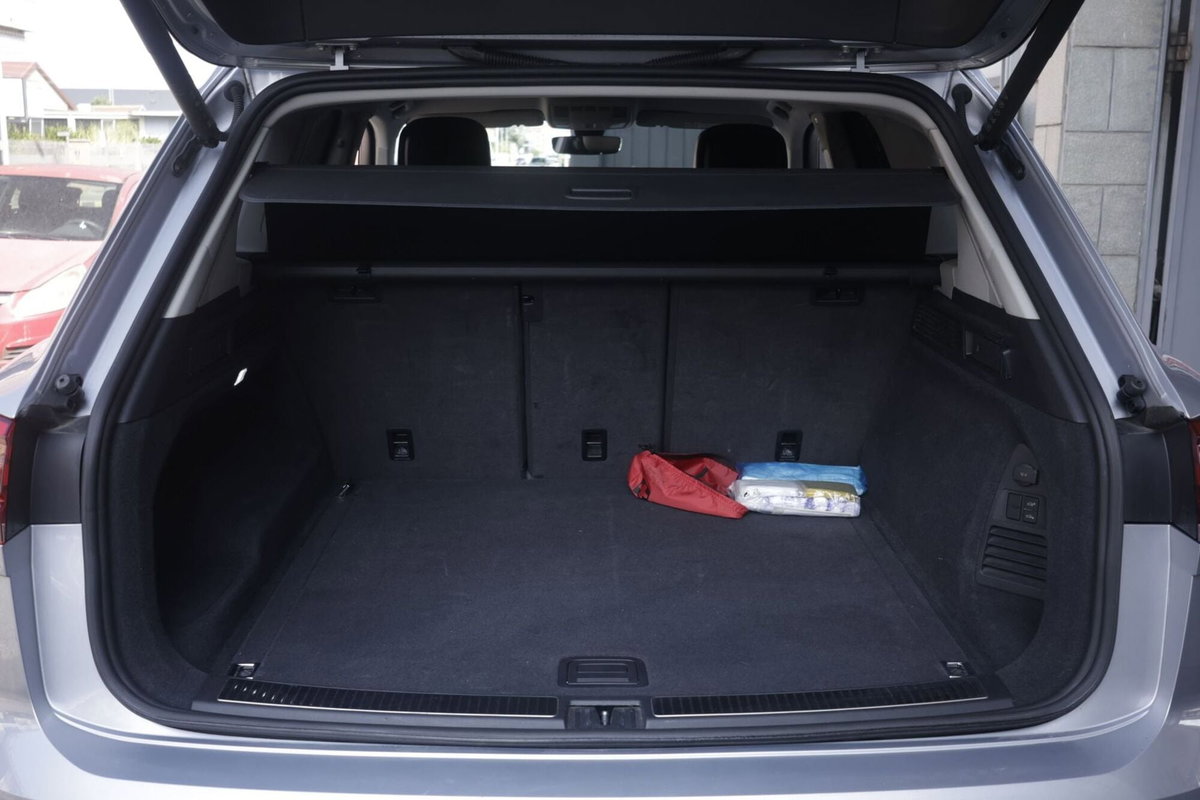Volkswagen Touareg 3.0 V6 TDI 286 CV SCR Elegance (19)