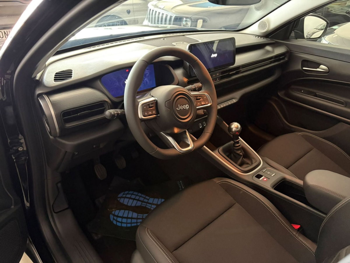 Jeep Avenger 1.2 turbo Altitude fwd 100cv (7)