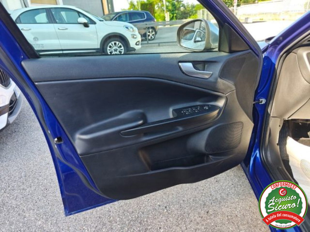 Alfa Romeo Giulietta 1.6 JTDm Super 120cv (7)