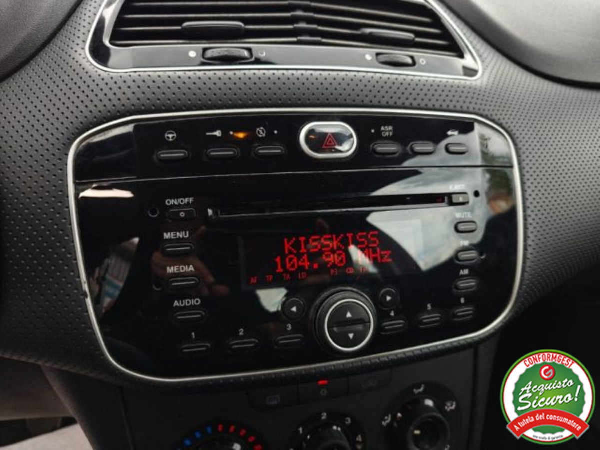 Fiat Punto Evo 1.2 3 porte S&S 150° (11)