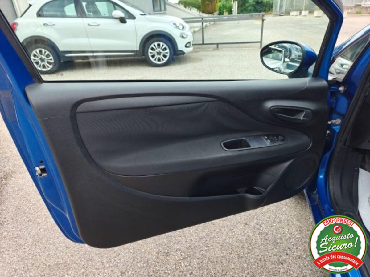 Fiat Punto Evo 1.2 3 porte S&S 150° (7)