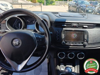 Alfa Romeo Giulietta 1.6 JTDm Super 120cv (11)