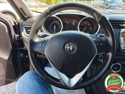 Alfa Romeo Giulietta 1.6 JTDm Super 120cv (17)