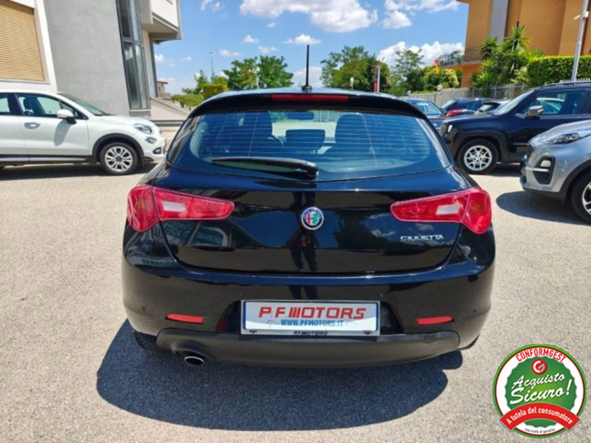 Alfa Romeo Giulietta 1.6 JTDm Super 120cv (4)