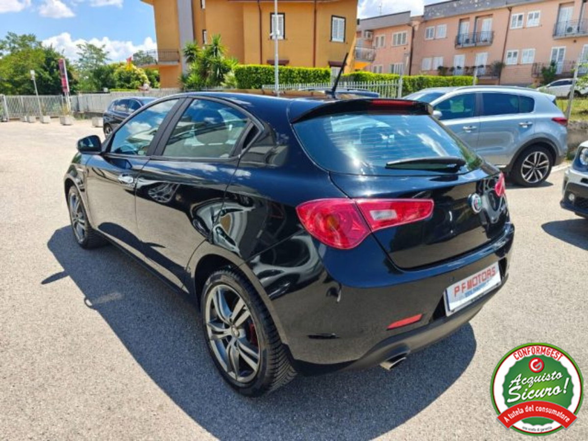 Alfa Romeo Giulietta 1.6 JTDm Super 120cv (6)