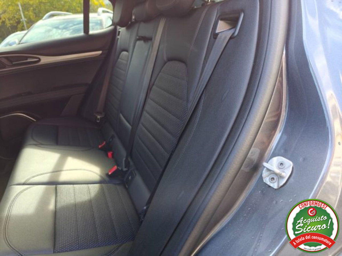 Alfa Romeo Stelvio Stelvio 2.2 Turbodiesel 160 CV AT8 RWD Sprint (8)