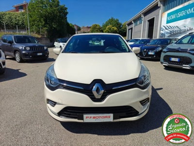 Renault Clio TCe 12V 90 CV GPL 5 porte Moschino Life usata
