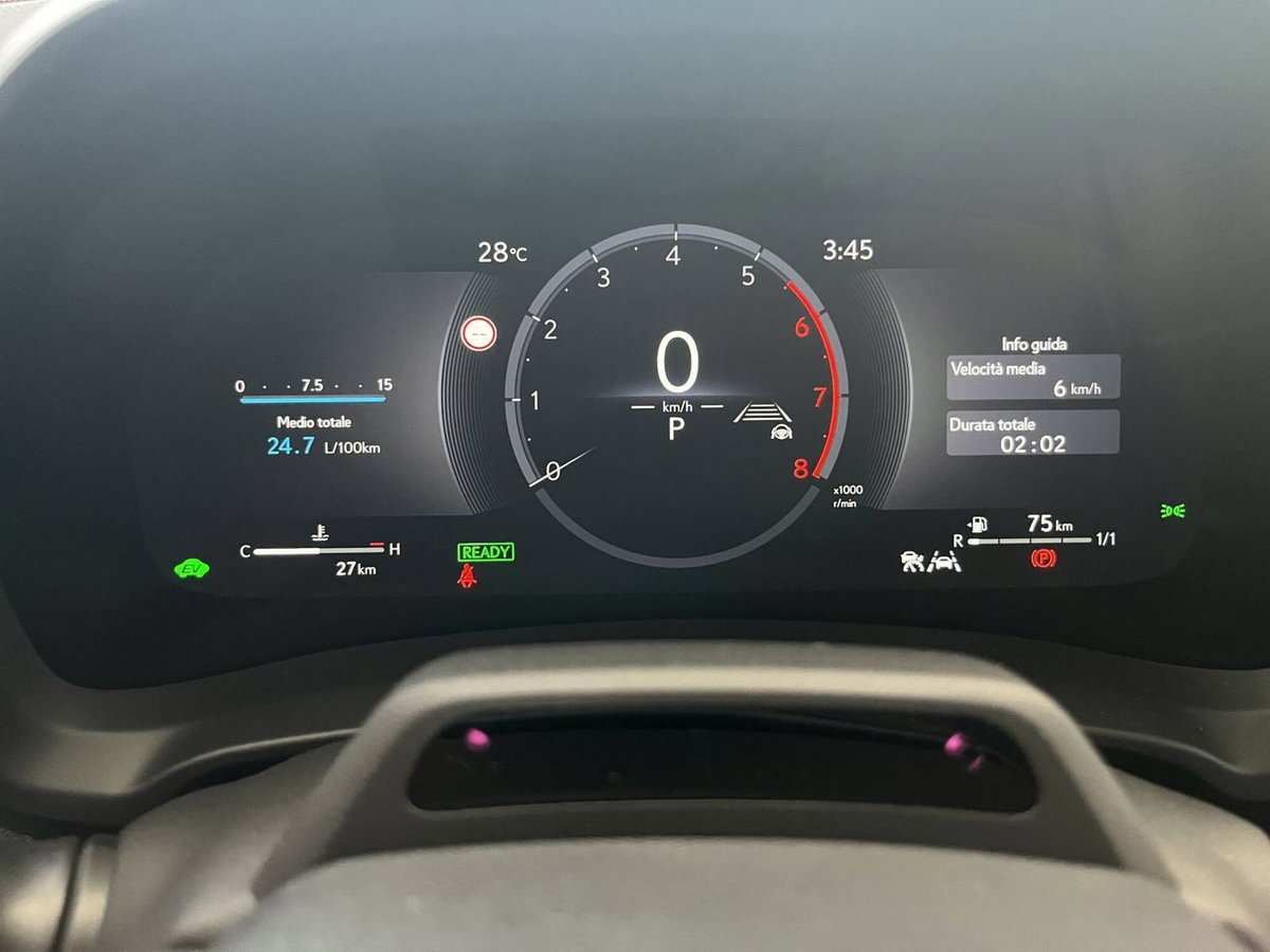 Lexus LBX 1.5 hybrid Cool 2wd (14)