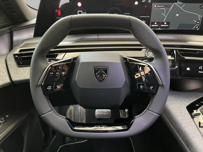 Peugeot 3008 1.2 hybrid GT 145cv e-dcs6 (11)