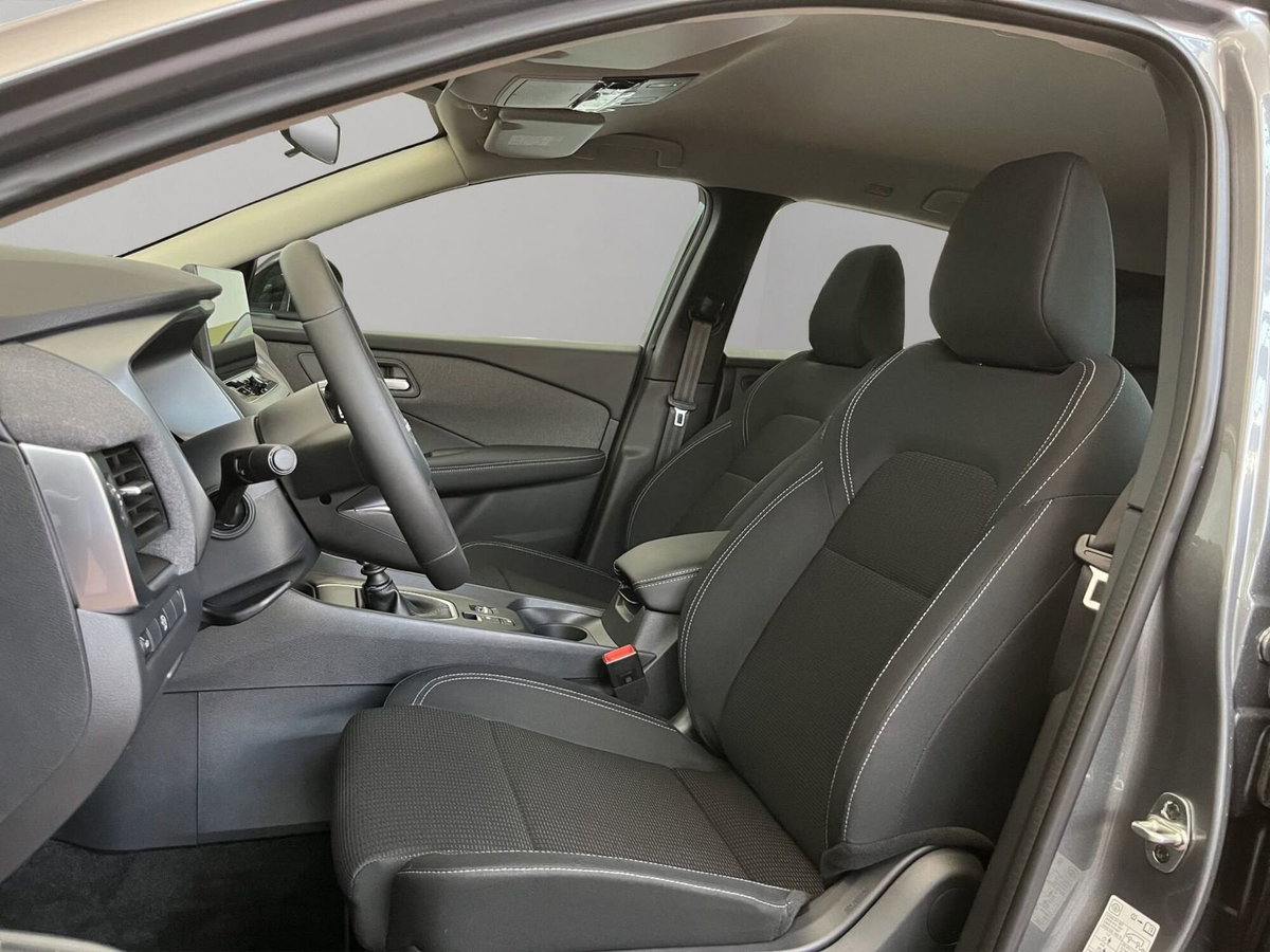 Nissan Qashqai 1.3 mhev Acenta 2wd 140cv (11)