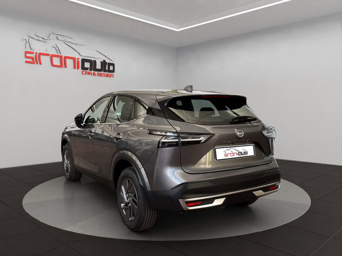 Nissan Qashqai 1.3 mhev Acenta 2wd 140cv (5)