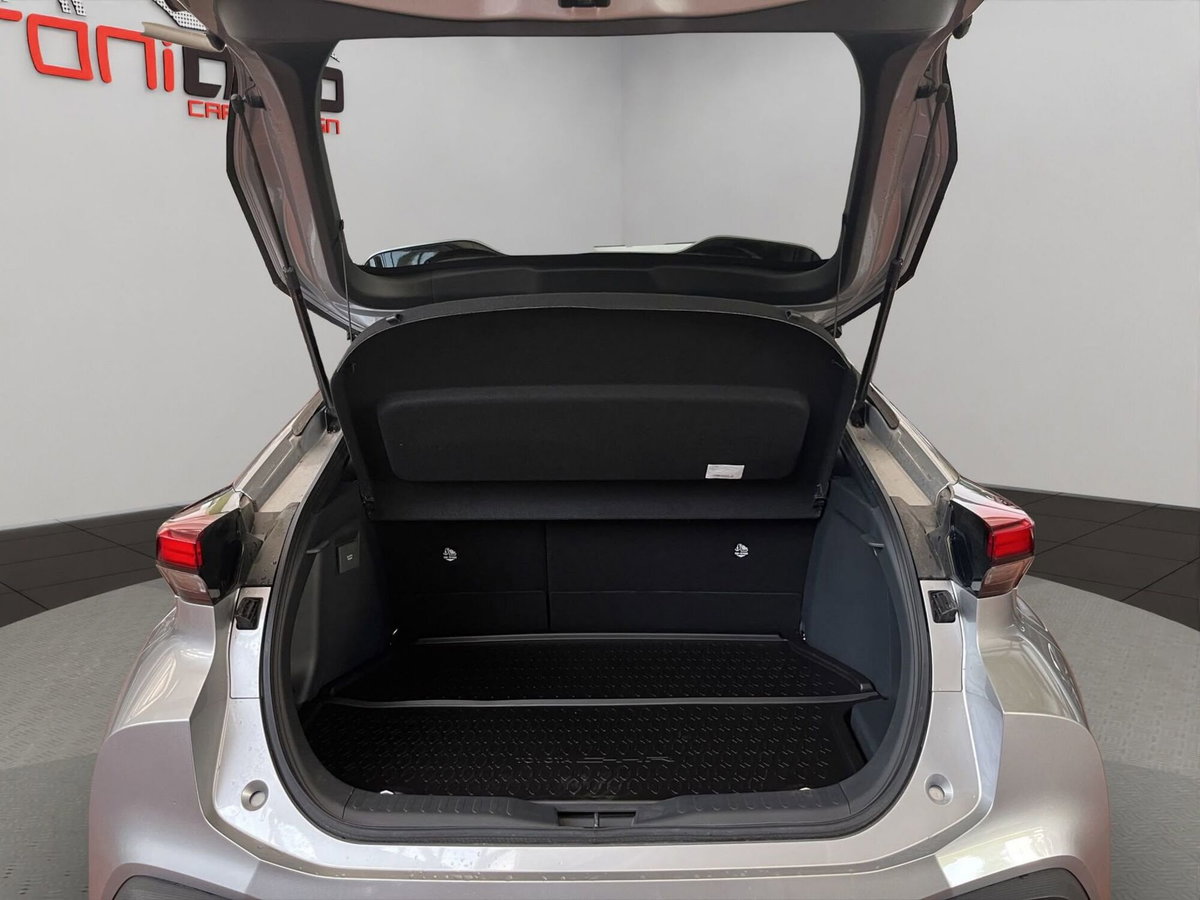 Toyota Toyota C-HR 2.0 phev Trend fwd e-cvt (7)