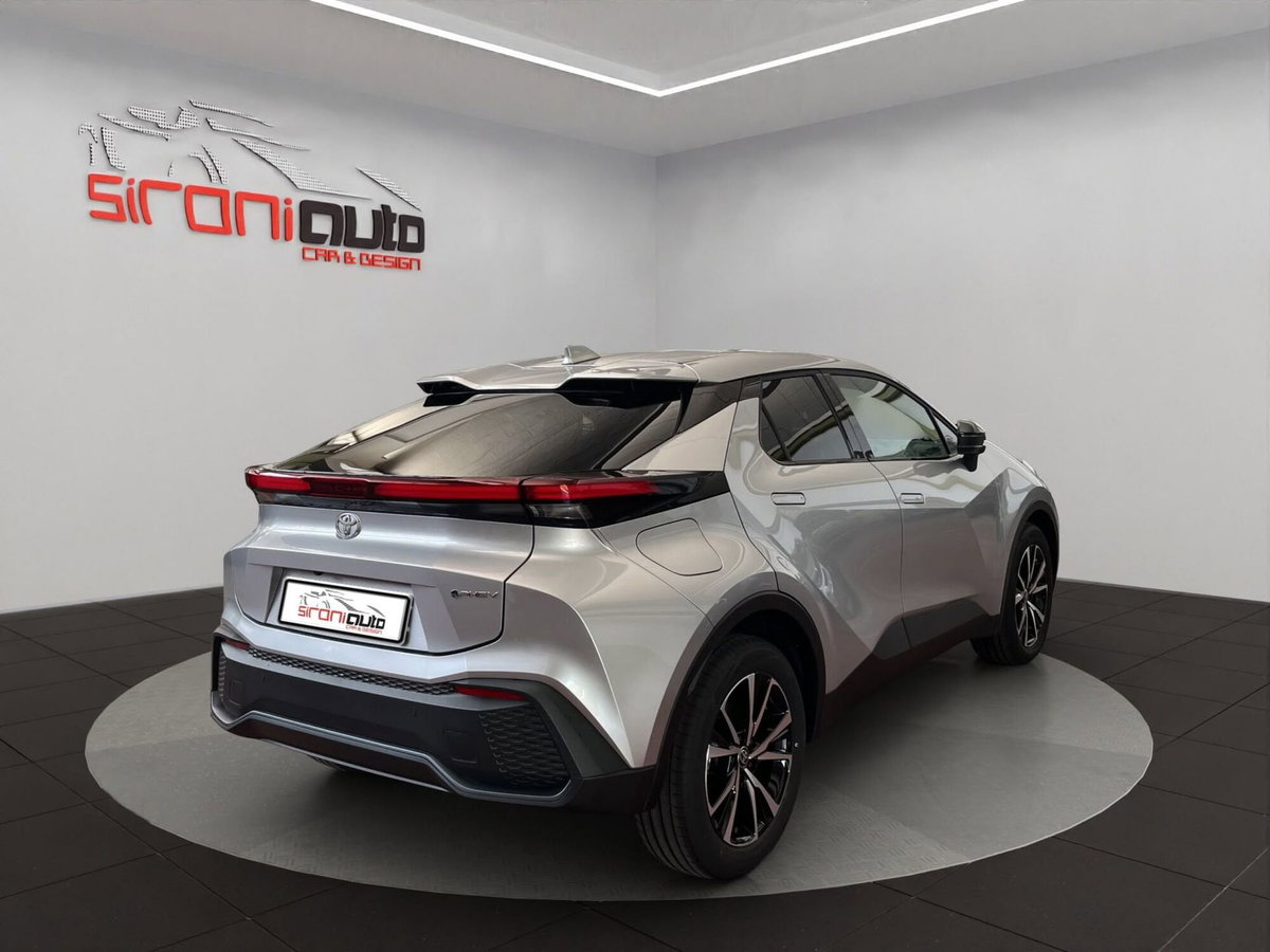Toyota Toyota C-HR 2.0 phev Trend fwd e-cvt (8)
