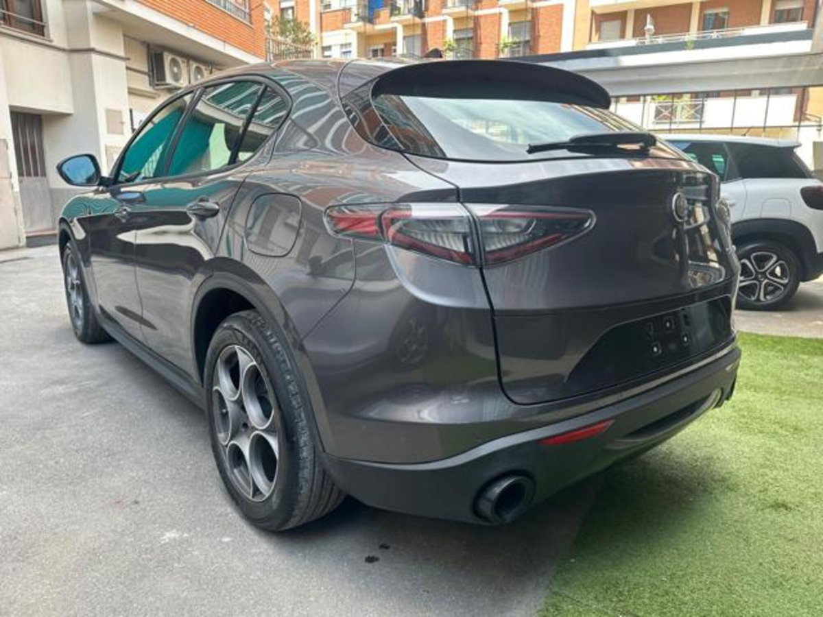 Alfa Romeo Stelvio Stelvio 2.2 Turbodiesel 160 CV AT8 RWD Sprint (6)