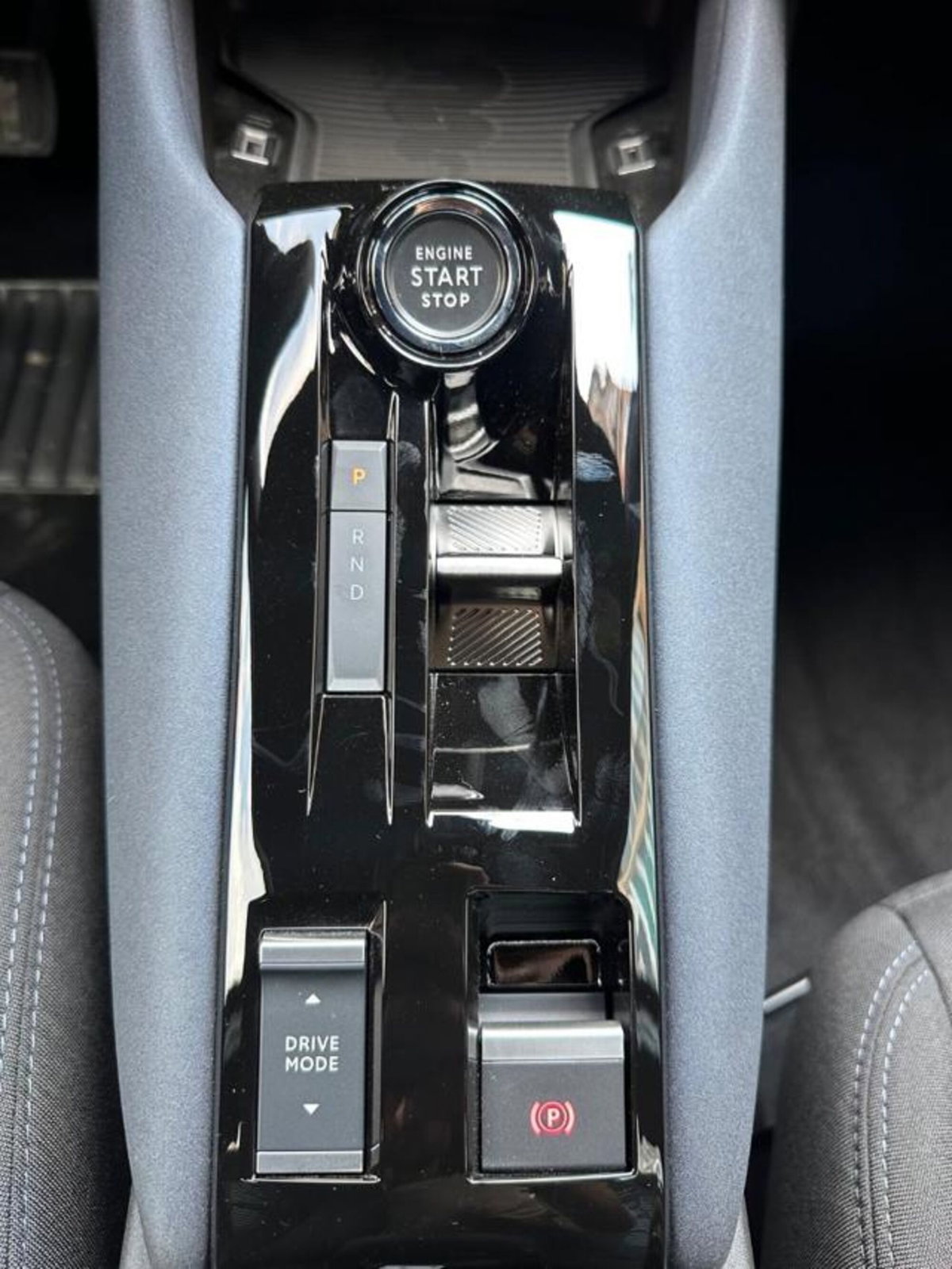 Alfa Romeo Junior 1.2 ibrida 145cv edct6 (13)