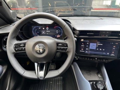 Alfa Romeo Junior 1.2 ibrida 145cv edct6 (9)