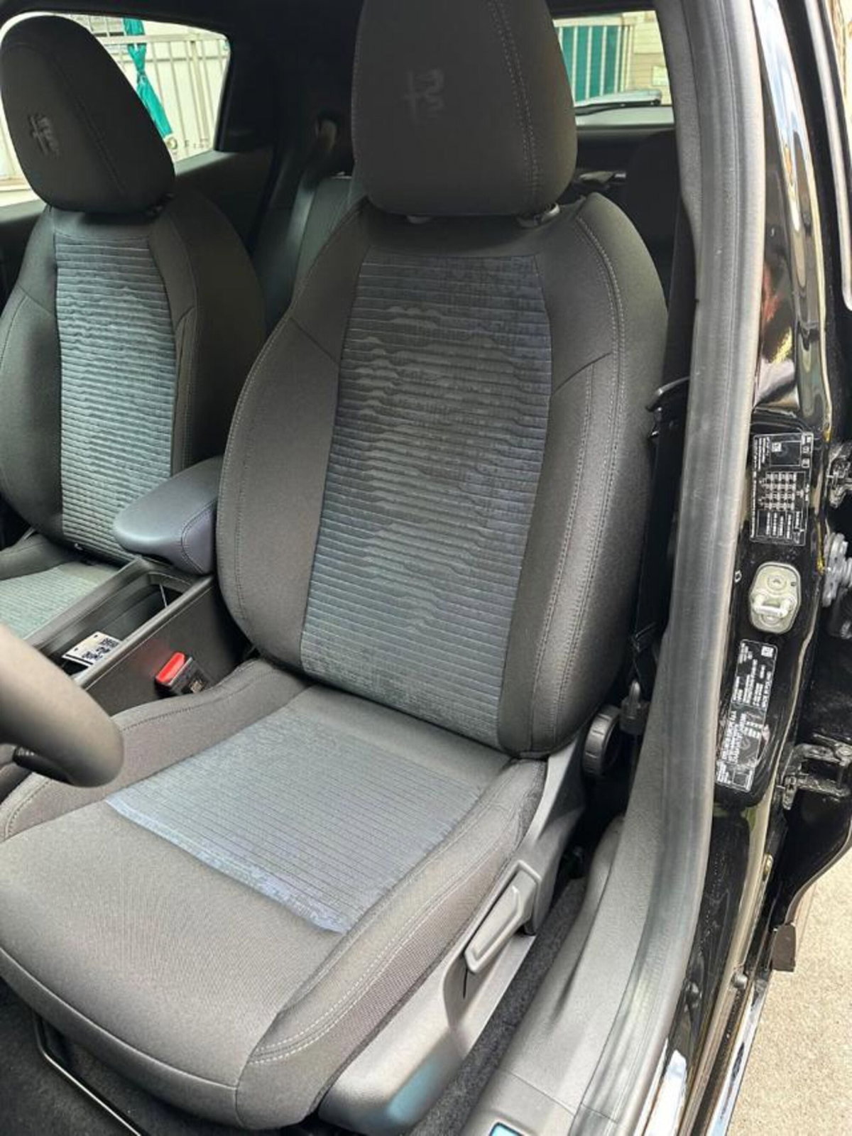 Alfa Romeo Junior 1.2 ibrida Sprint 145cv edct6 (15)