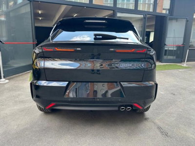Alfa Romeo Junior 1.2 ibrida Sprint 145cv edct6 (5)