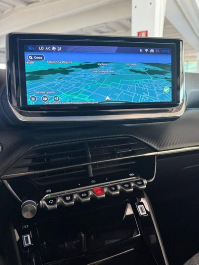 Peugeot 2008 PureTech 100 S&S Allure (10)