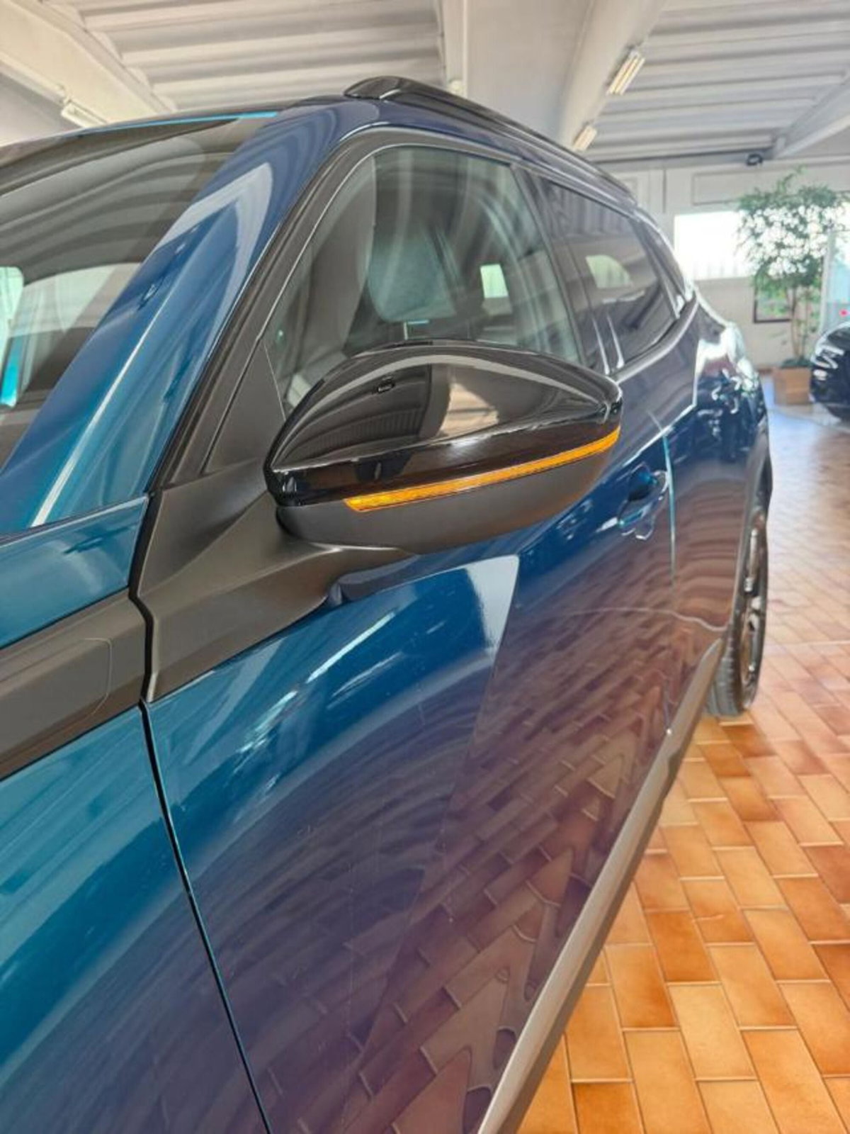 Peugeot 2008 PureTech 100 S&S Allure (19)