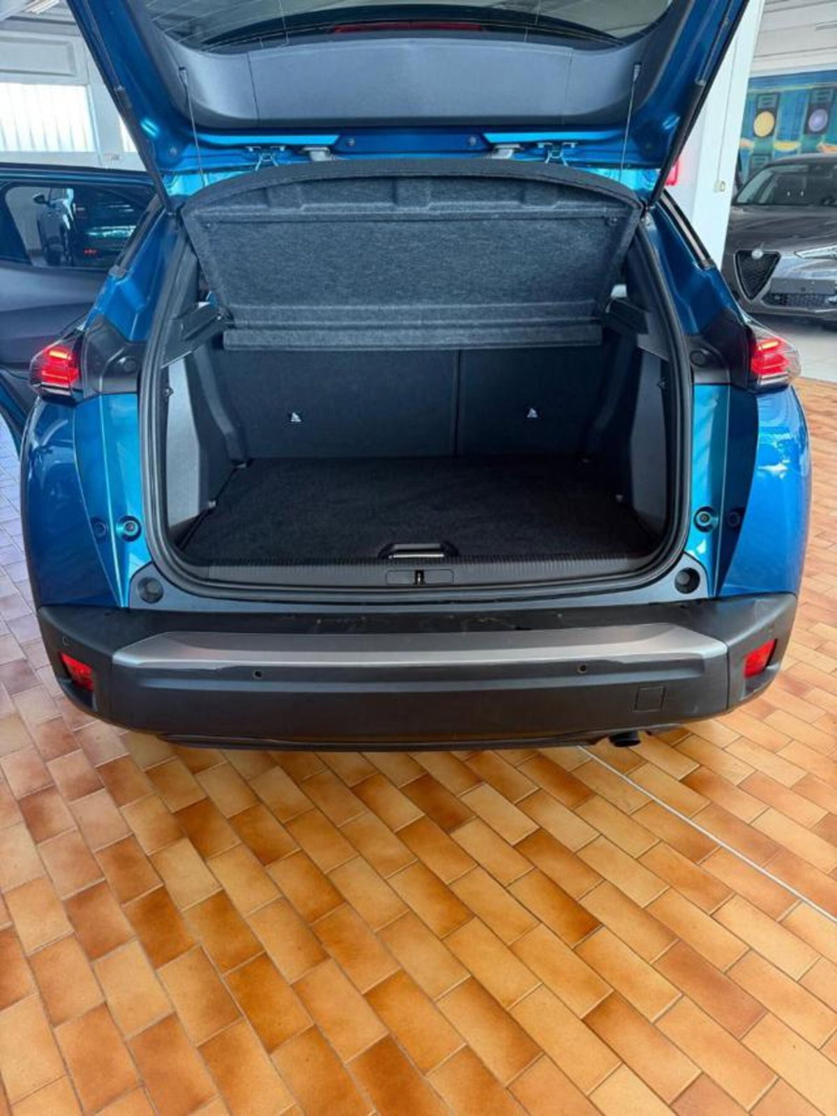 Peugeot 2008 PureTech 100 S&S Allure (20)
