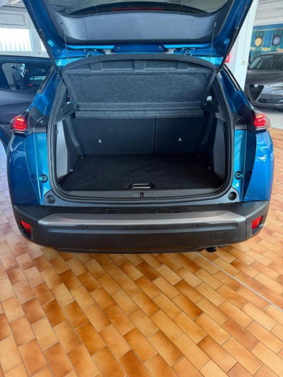 Peugeot 2008 PureTech 100 S&S Allure (20)