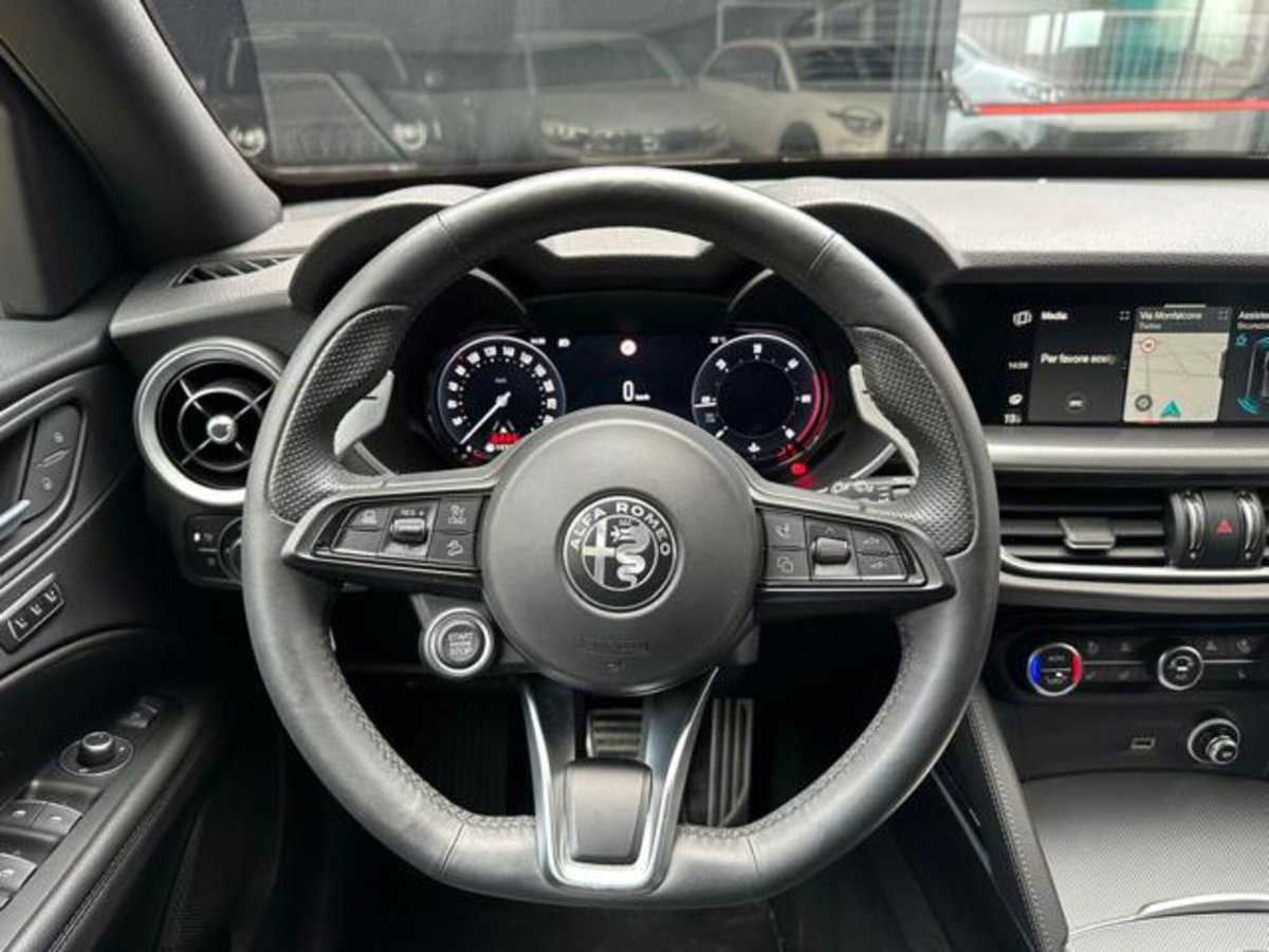 Alfa Romeo Stelvio 2.2 t Veloce Q4 210cv auto (11)