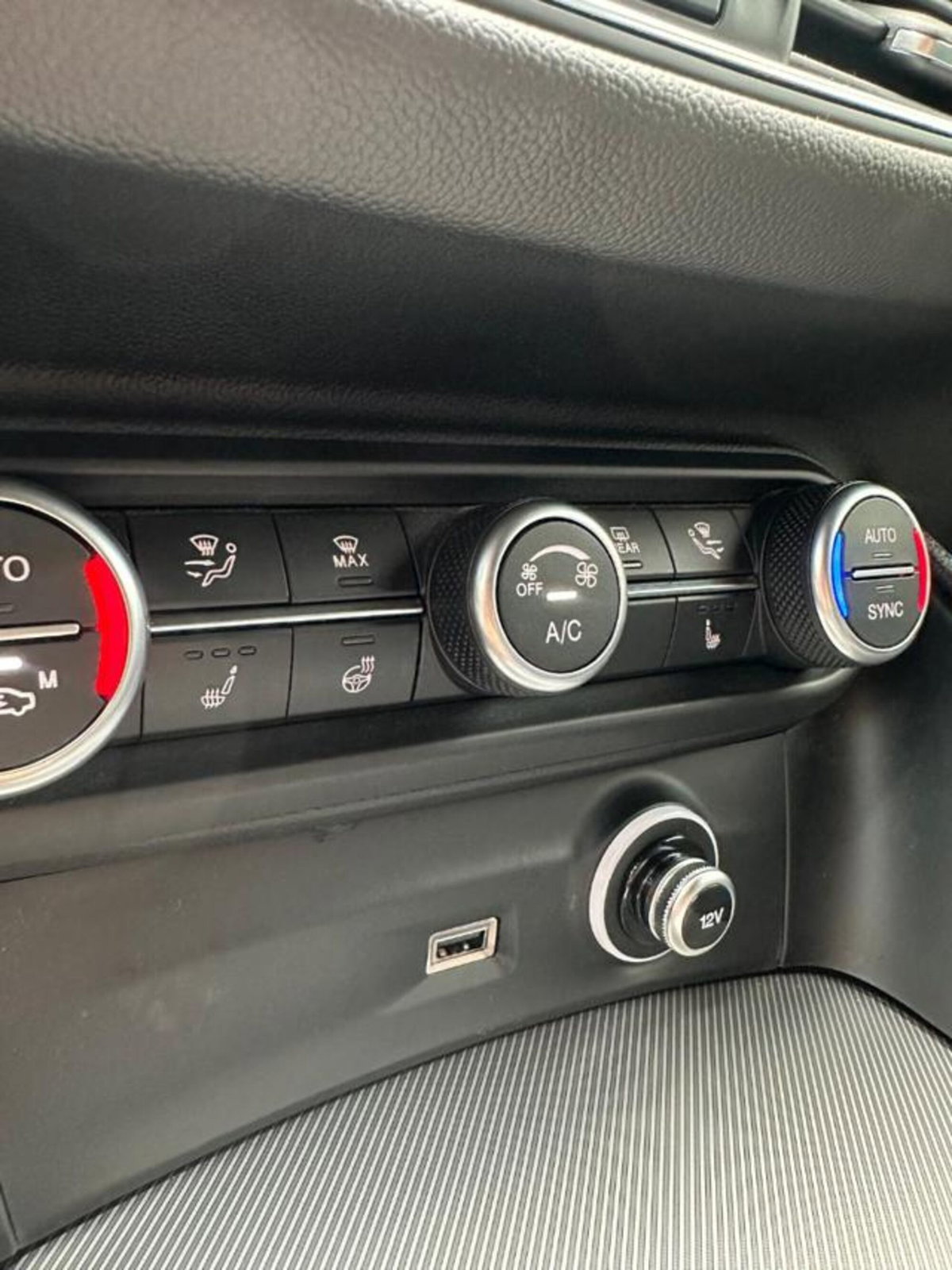 Alfa Romeo Stelvio 2.2 t Veloce Q4 210cv auto (19)