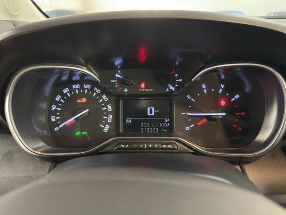 Citroen C3 Aircross 1.2 puretech Plus s&s 110cv (12)
