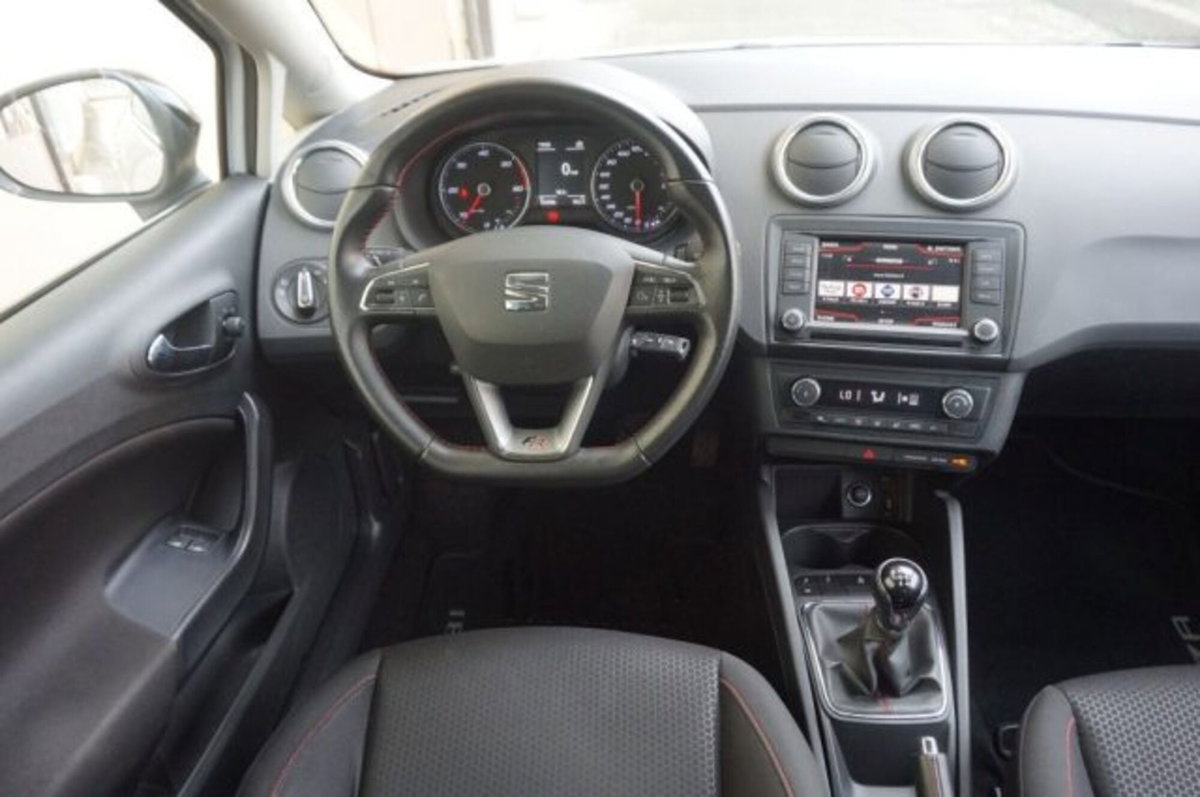 SEAT Ibiza SC 1.4 TDI 105 CV CR S/S 3p. FR (14)