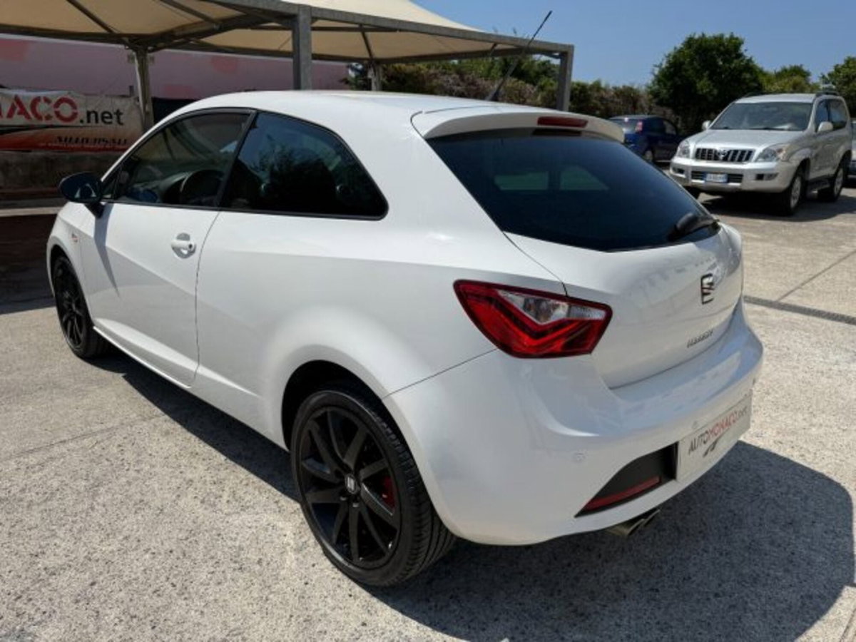 SEAT Ibiza SC 1.4 TDI 105 CV CR S/S 3p. FR (4)